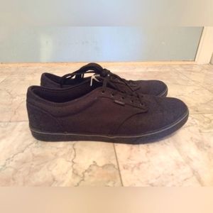 New Vans black size 11